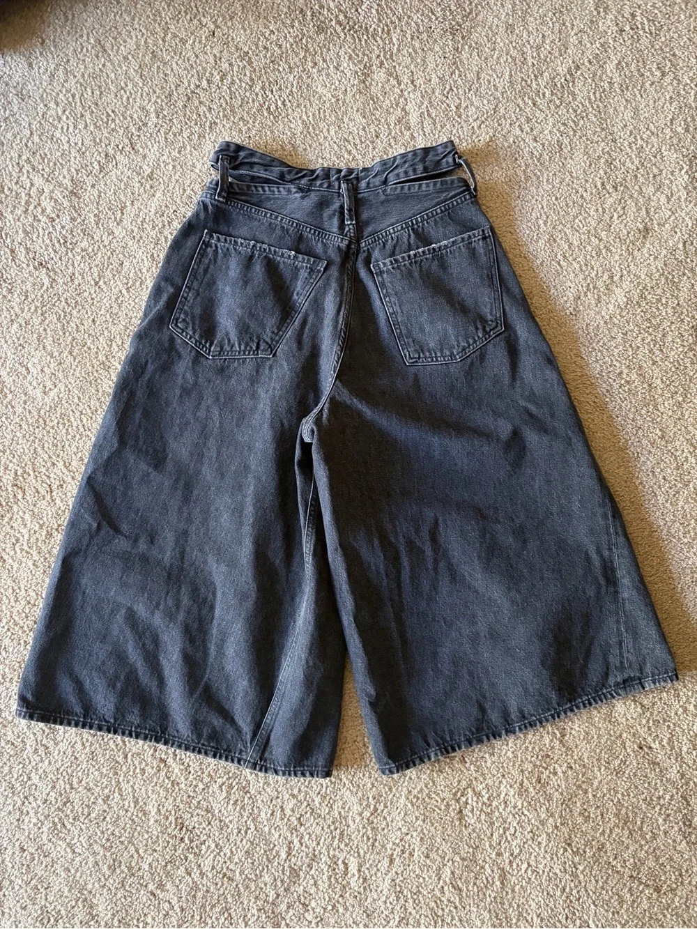Citizens of humanity cutout waist wide leg baggy denim black jean shorts size 27